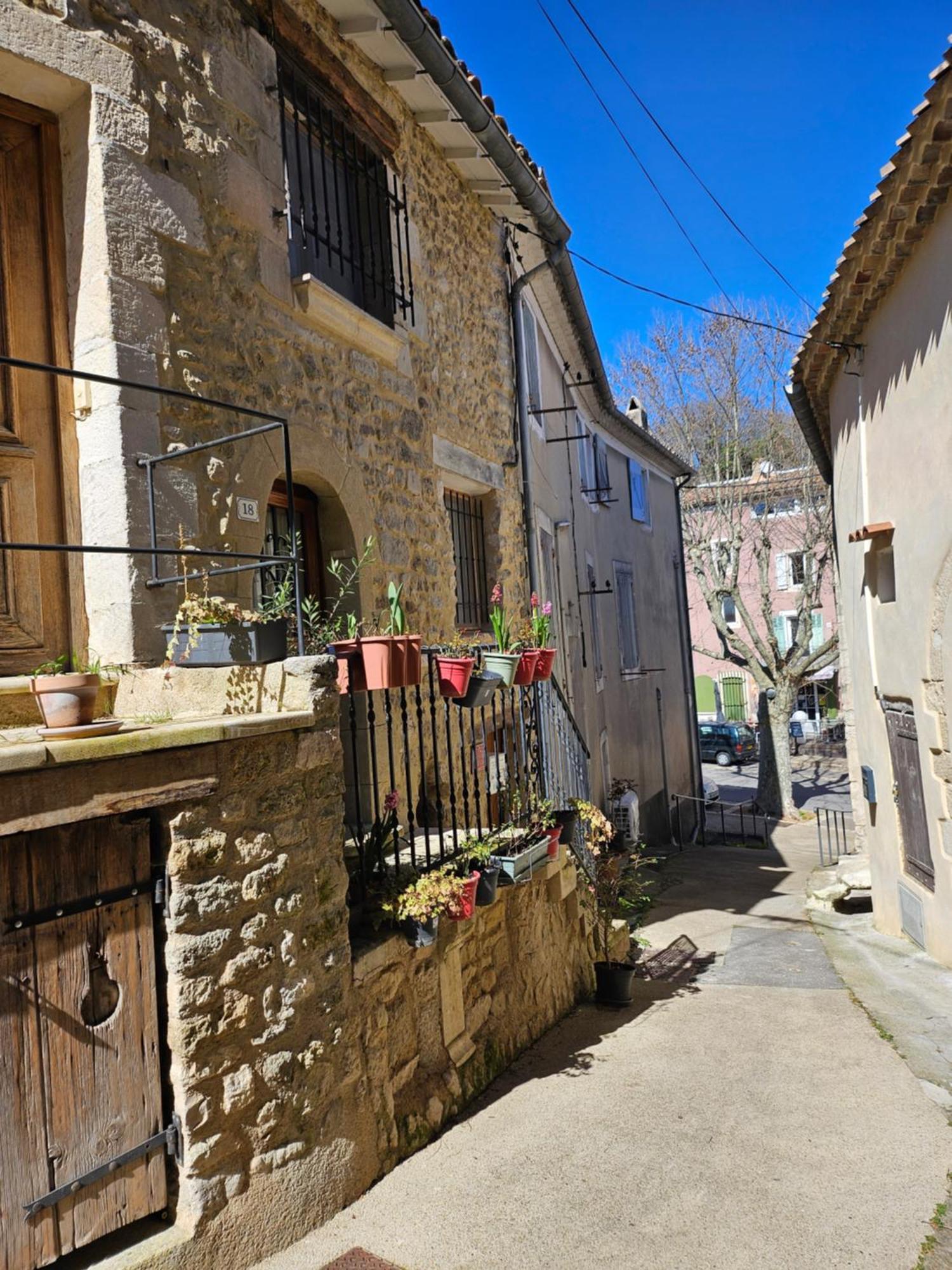 La Petite Maison Céreste Dış mekan fotoğraf